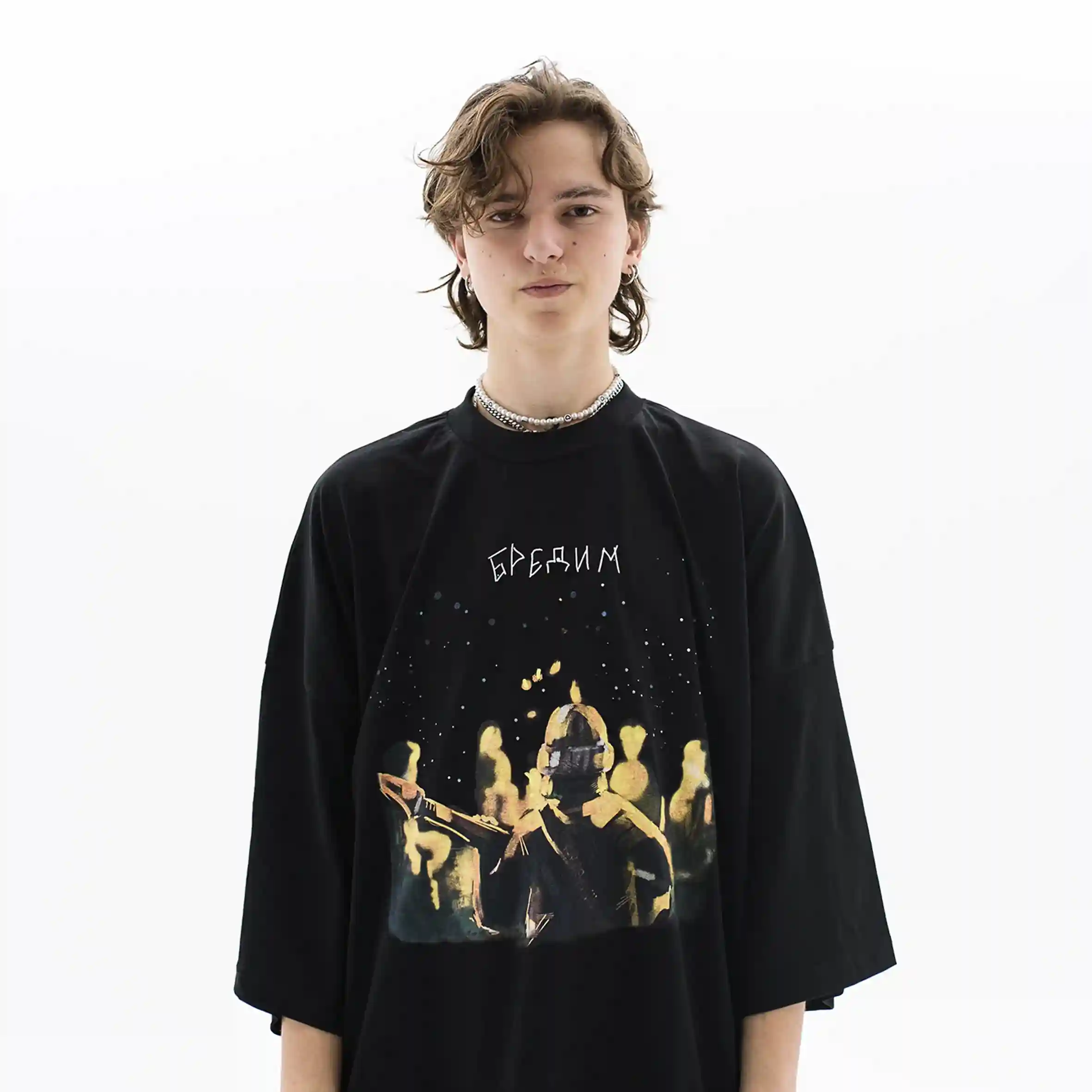 Мерч для артиста Бредишь: худи и футболки с принтами