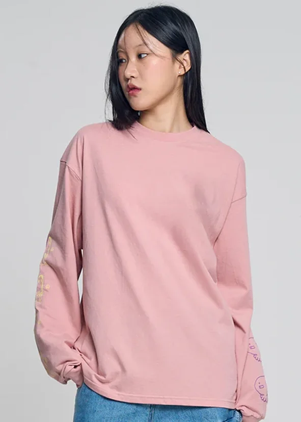 Пошив лонгсливов на заказ в Москве